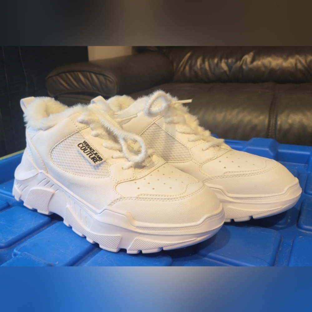 COZY WHITE VERSACE Sneakers 👟 sz7
